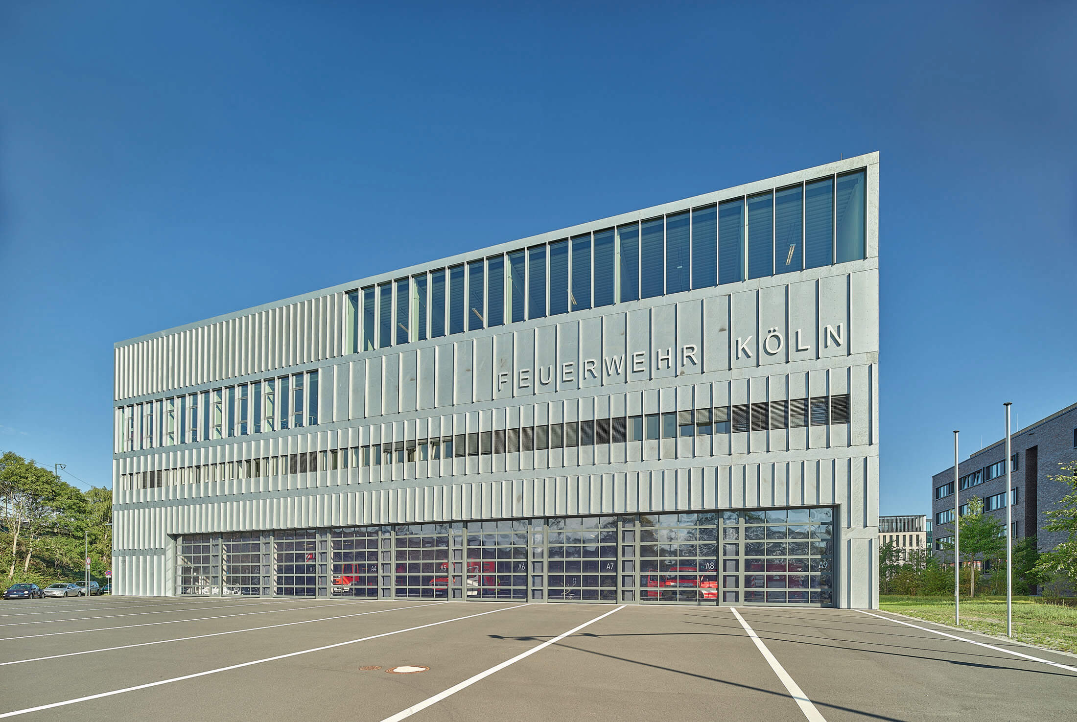 Verglaste Aluminiumtore