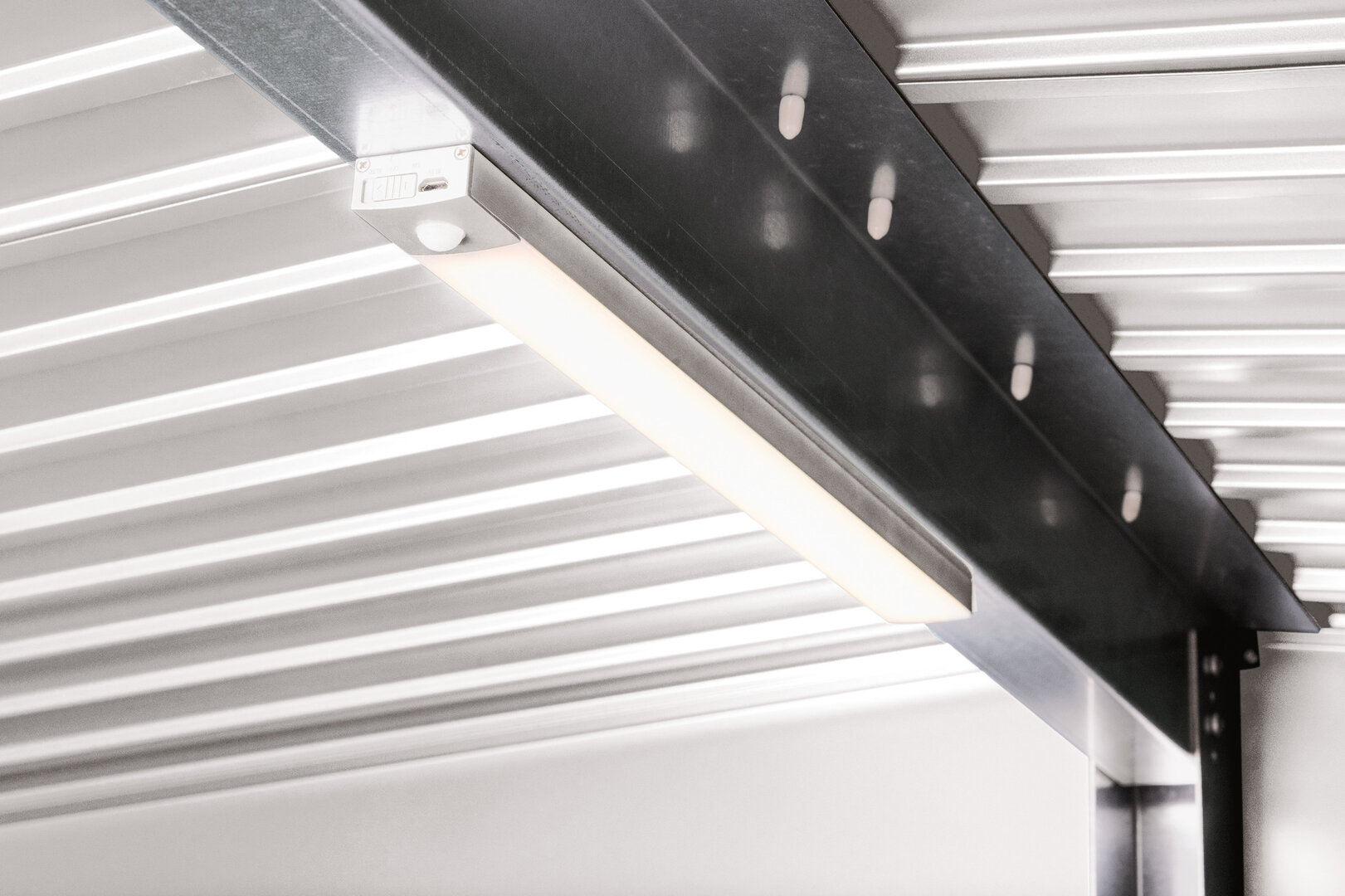 LED-Magnetlampe mit Bewegungssensor