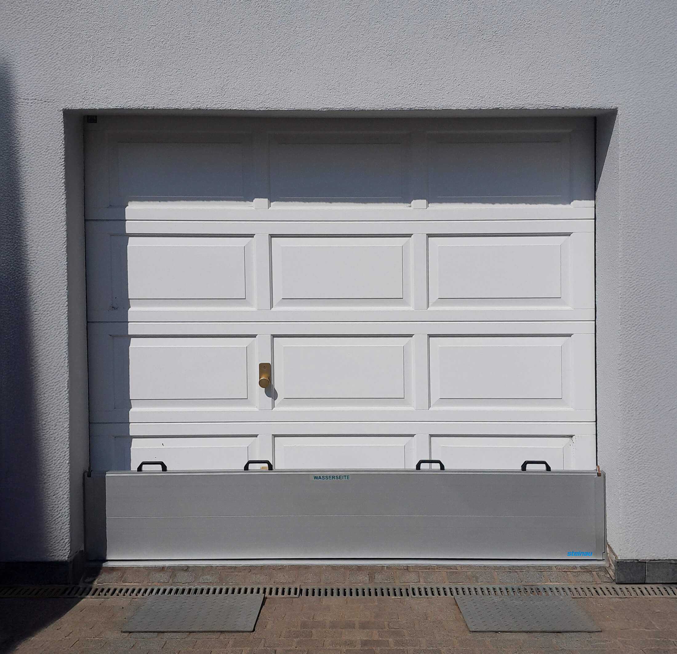 Hochwasserschutz - Wand aus Aluminium