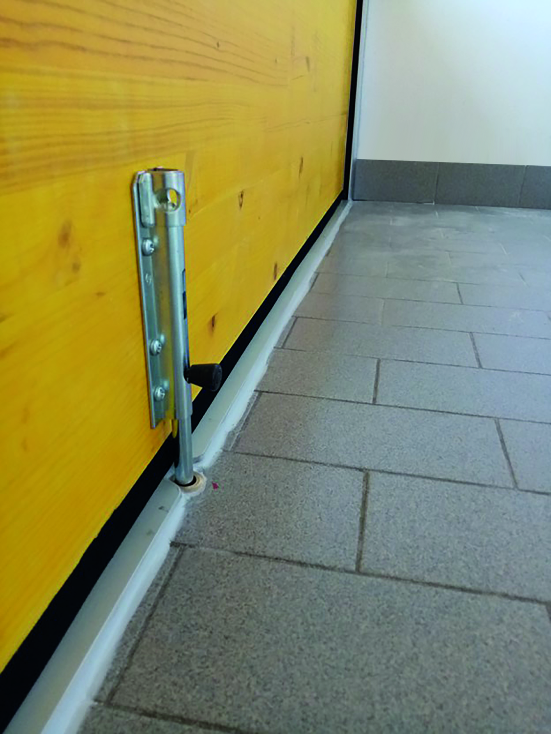 Hochwasserschutz - Wand aus Holz