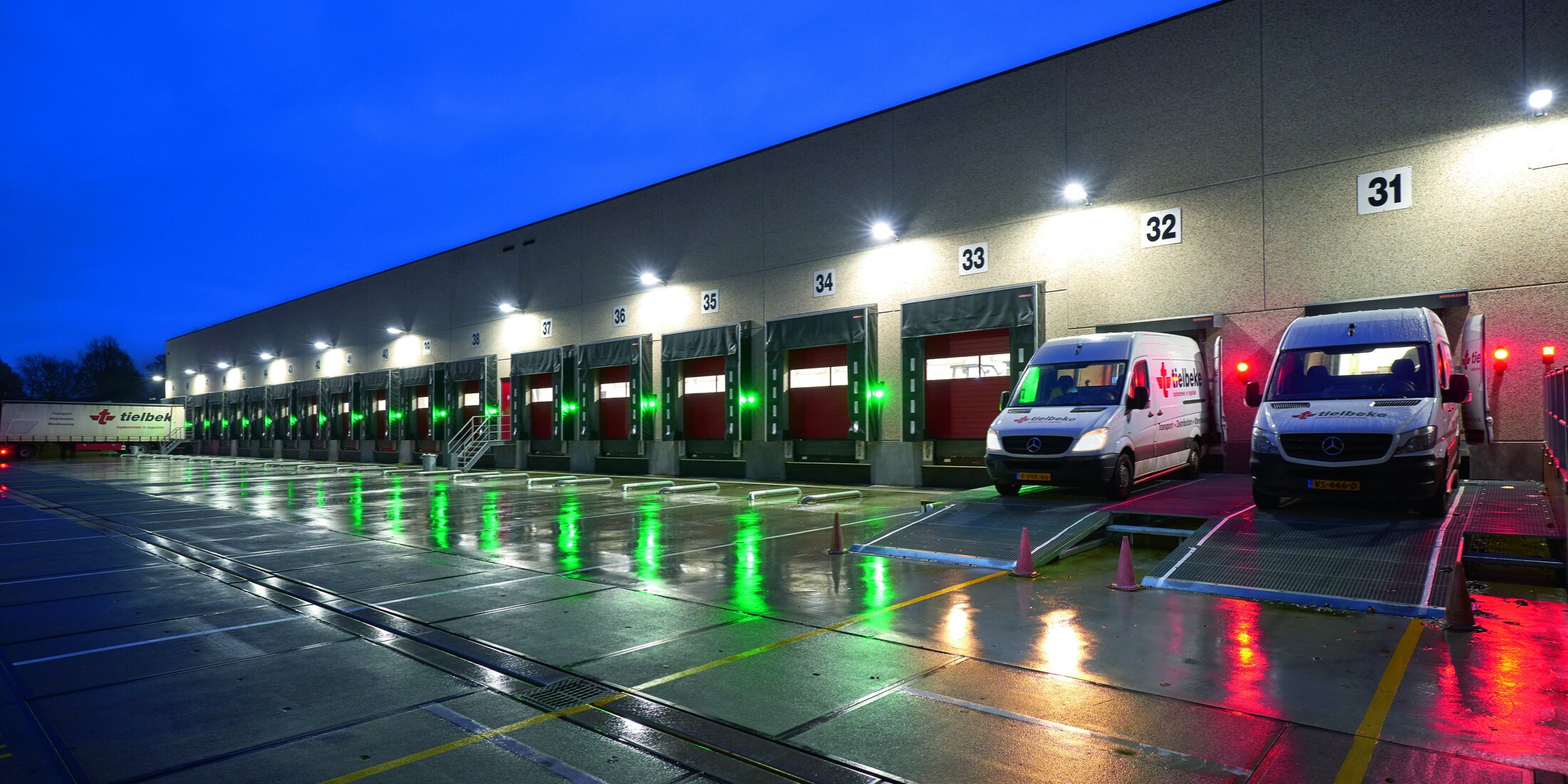 Ausstattung für Industrie-Sektionaltore