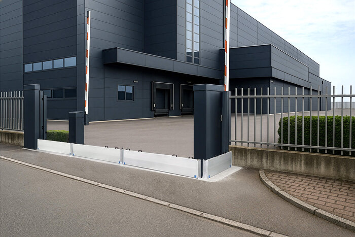 Hochwasserschutz - Wand aus Aluminium (Kombiniert einbaubar: vor / in der Öffnung)