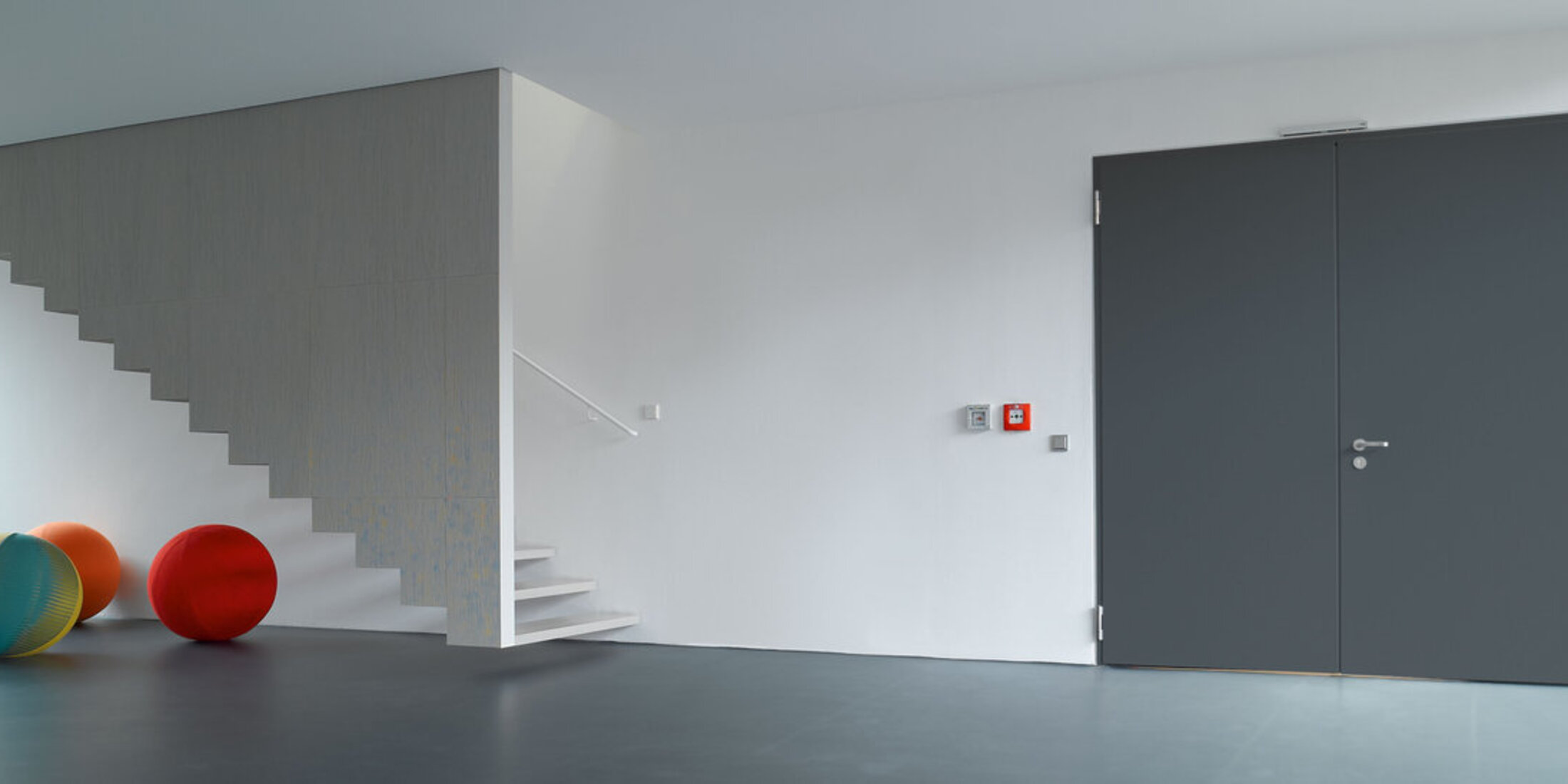 Türen & Zargen für den Objektbau