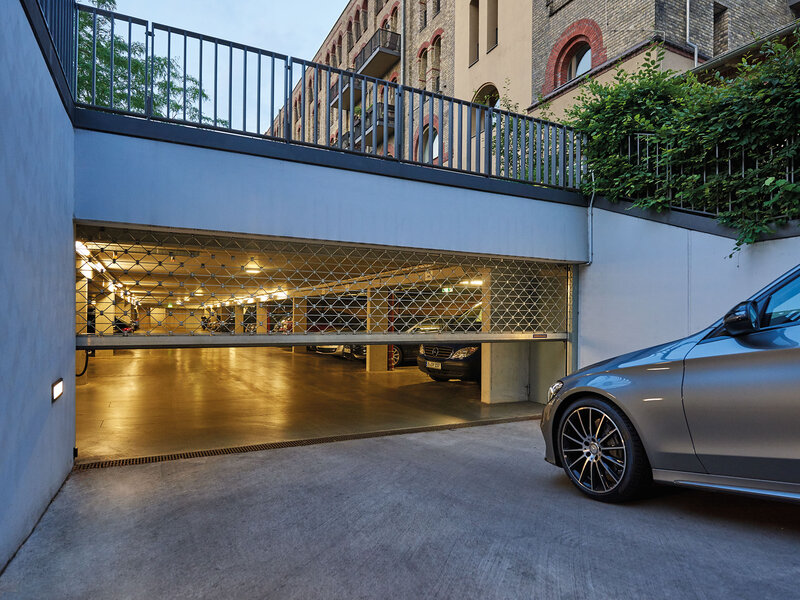 Tiefgaragen-Rolltor / Rollgitter TGT