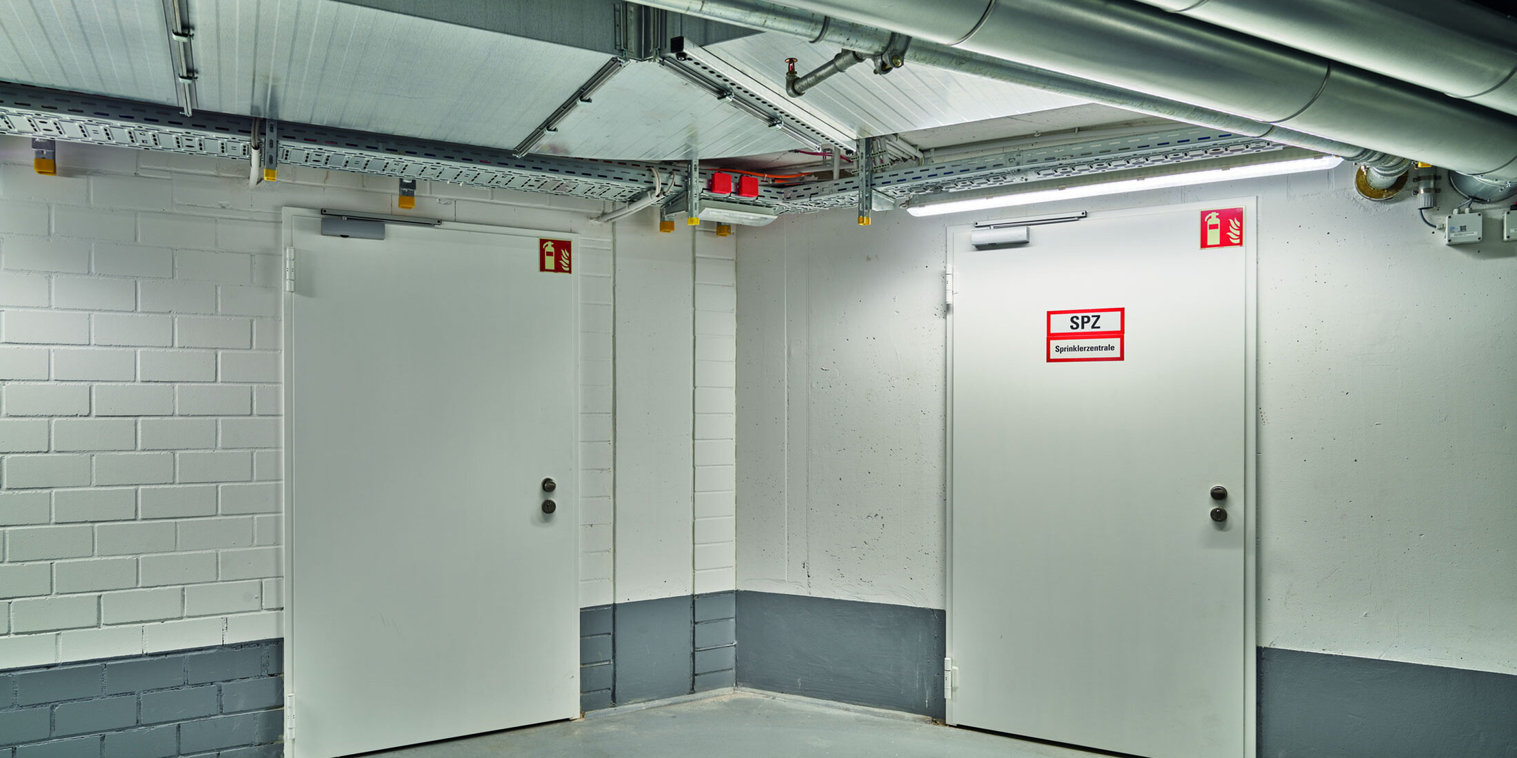 Hochwasserbeständige Stahl-Objekttüren