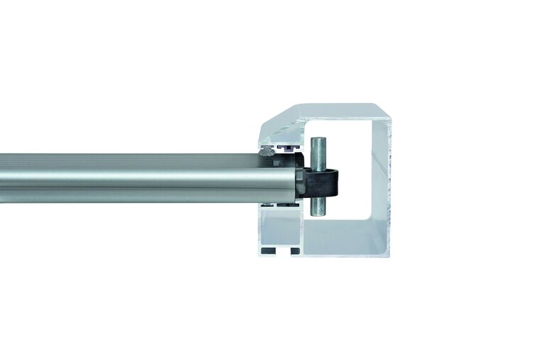serienmäßiger Stahl-Sturmhaken ab 7.500 mm Torbreite
